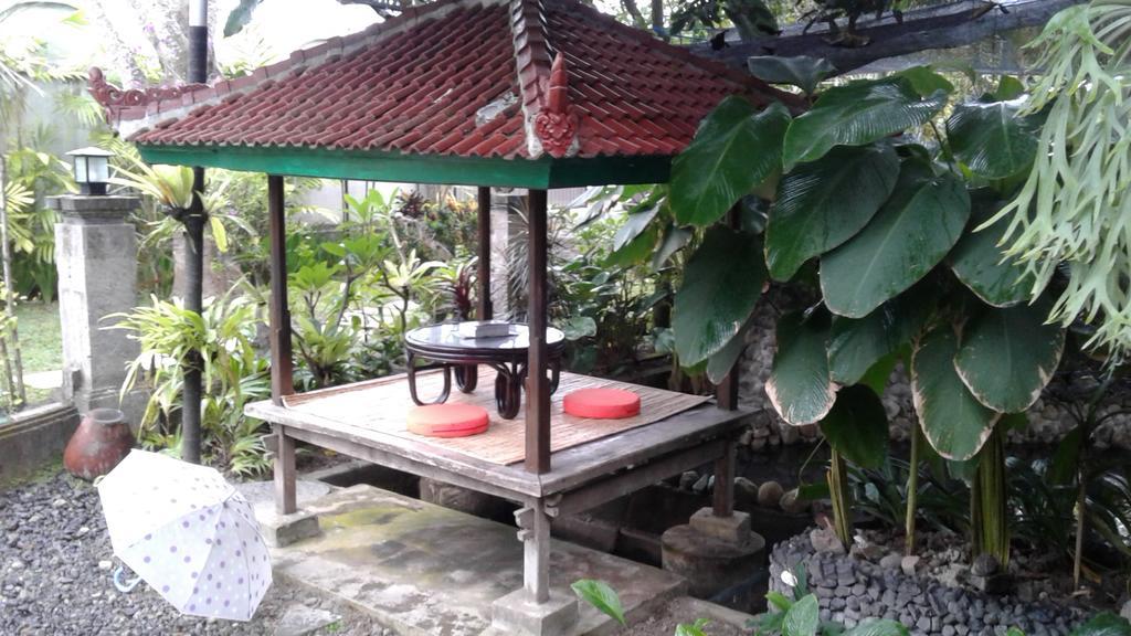 Villa Bale Seni Mataram Bagian luar foto
